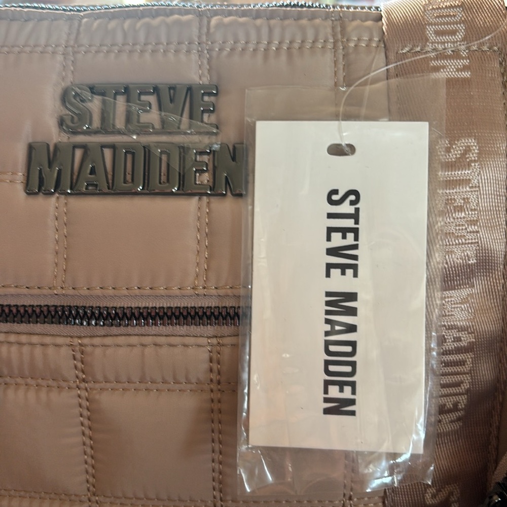 Steve Madden Pink Crossbody Bjanelle Tote with Logo Straps - Picture 6 of 7